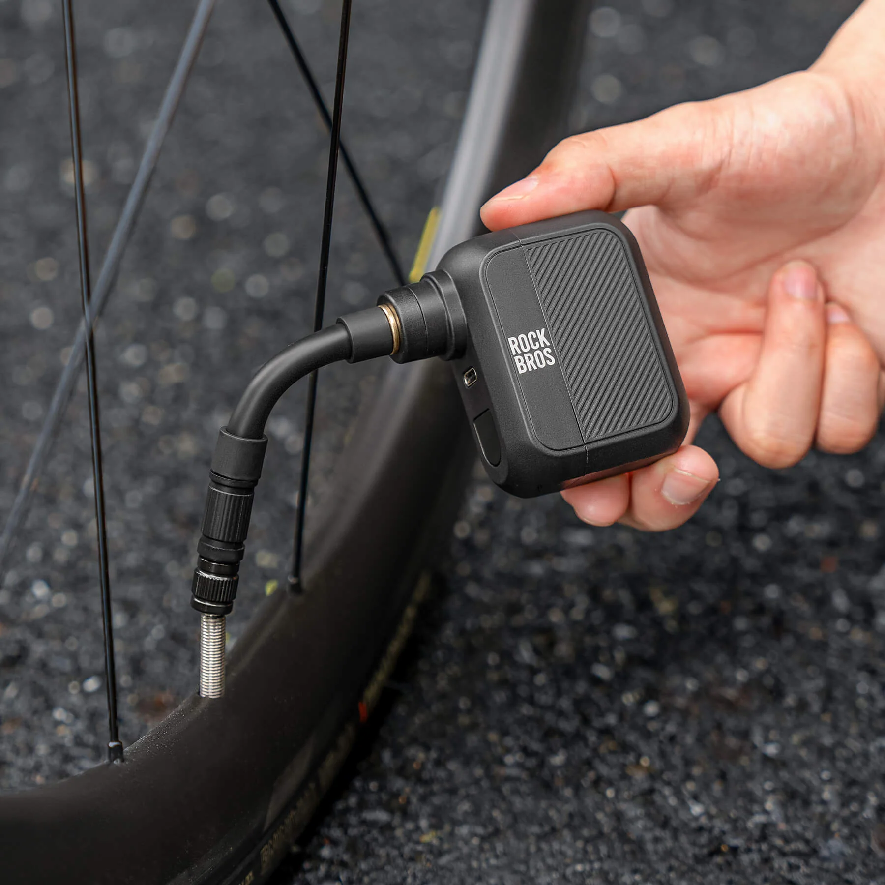 Mini Pump Accessory Kit - Image 2