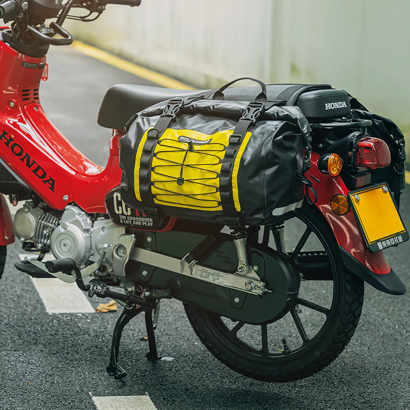 ROCKBROS Motorcycle Pannier Bags in Various Colours - Image 20